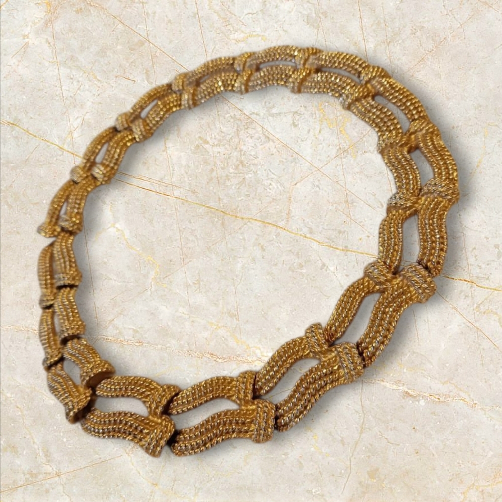 Carolee Necklace - Picture 14 of 16